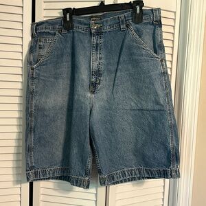 St. John’s Bay size 38 men’s denim shorts
